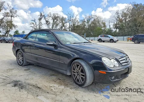 2009 Mercedes-Benz Clk 350 из США, поврежденный, VIN WDBTK56F89T103368
